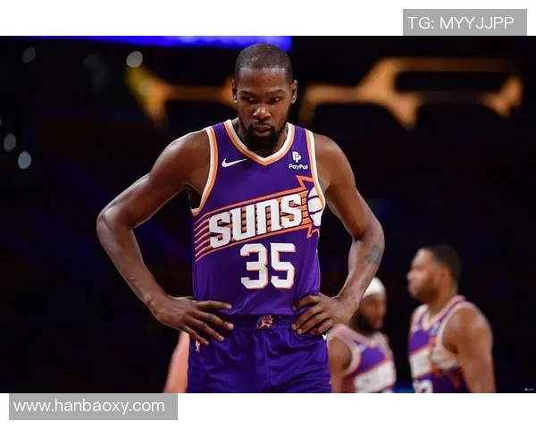 凯文杜兰特领衔新赛季联盟格局变化与超级球星力量再分配分析