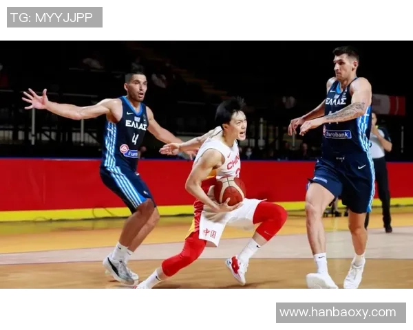 杜锋再掀篮球热潮引领中国男篮新征程展现执教智慧与团队力量